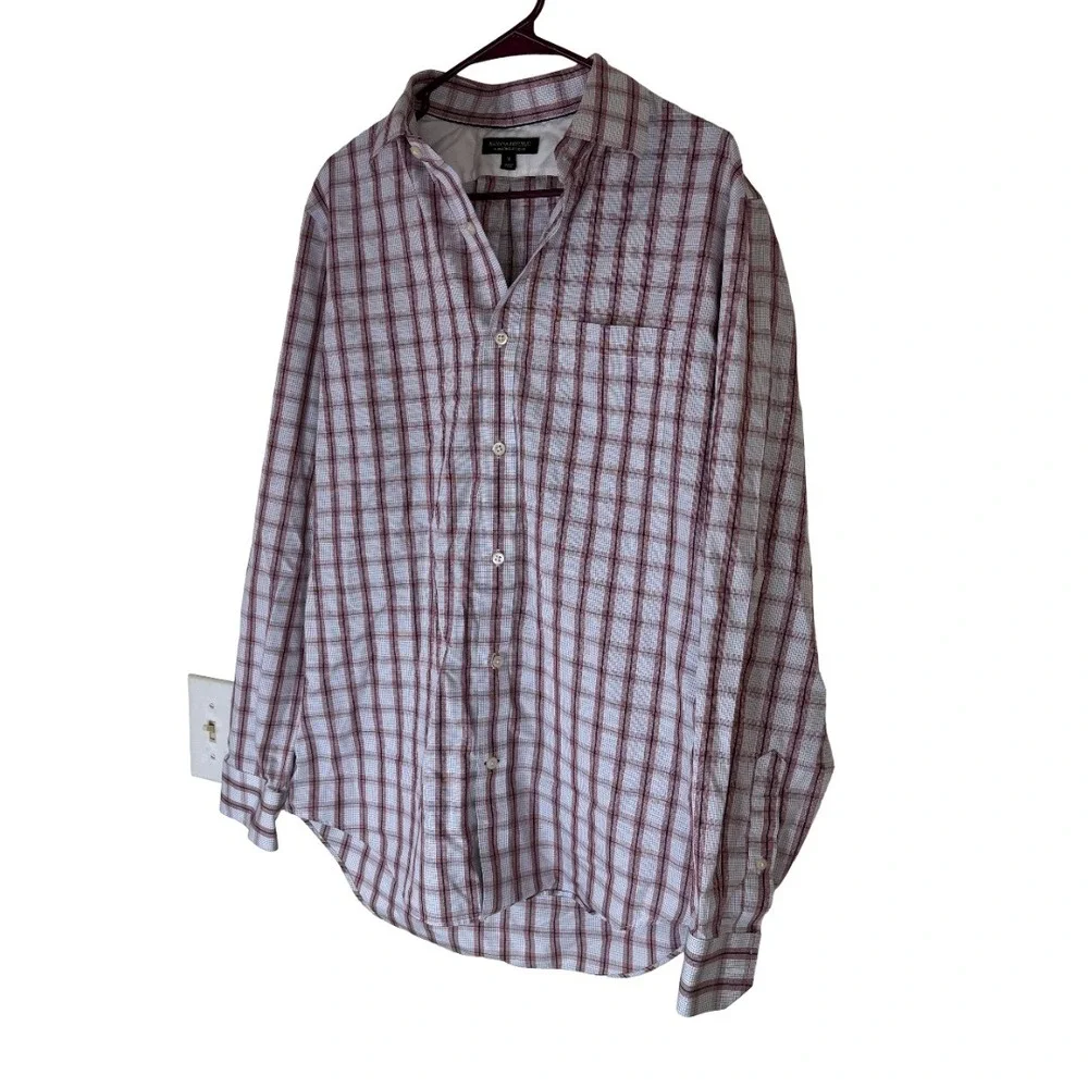 Banana Republic Shirt Mens Medium Red White Blue Plaid Non-Iron Classic Fit Long
